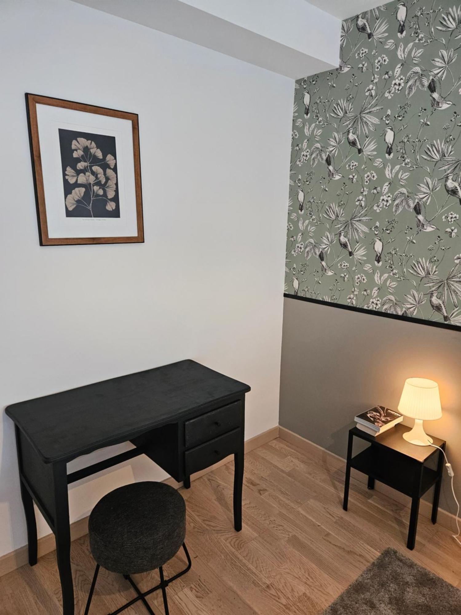 Hippolyte - Magnifique En Centre-ville Apartment *